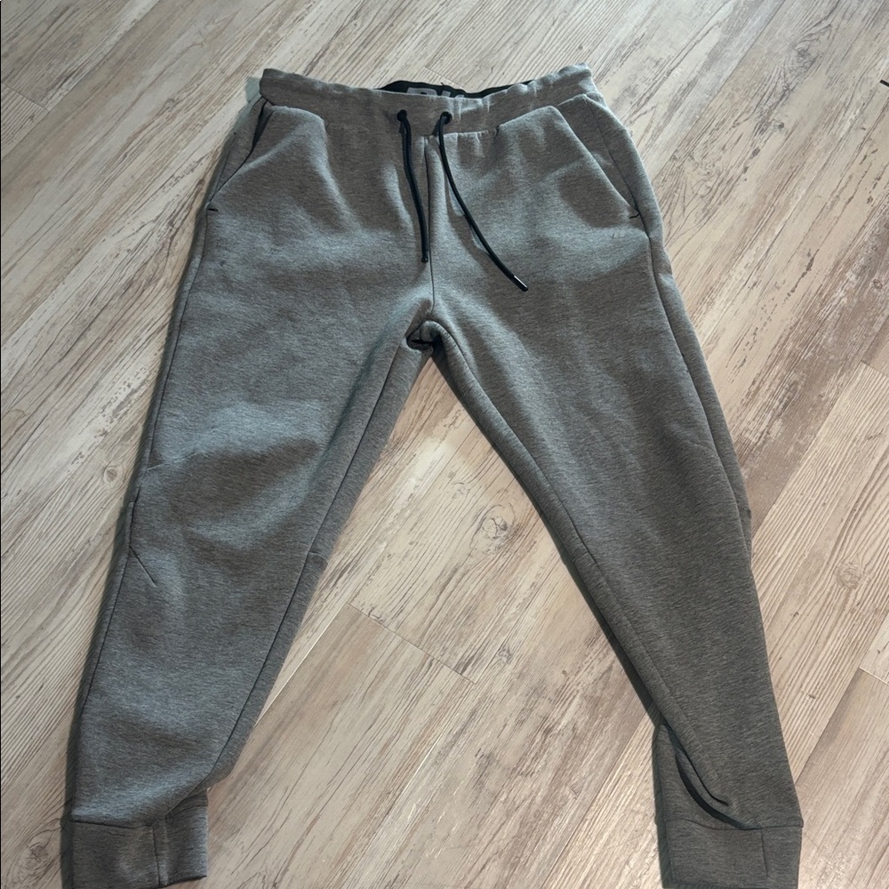 Russell Athletic Men's Heather Gray Joggers with Black Drawstring
